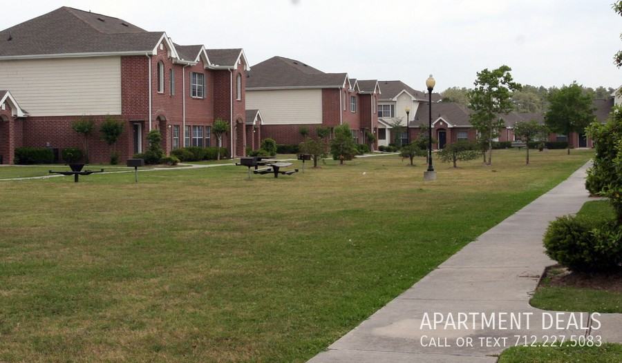 5356 Aeropark Dr #482 - Photo 5 of 10