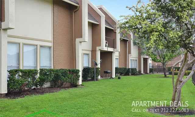 3931 Arlington Square Dr #487