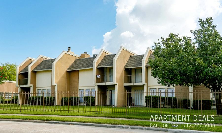 3931 Arlington Square Dr #487 - Photo 3 of 24