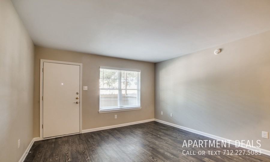 Sands Point Dr #500 - Photo 6 of 34