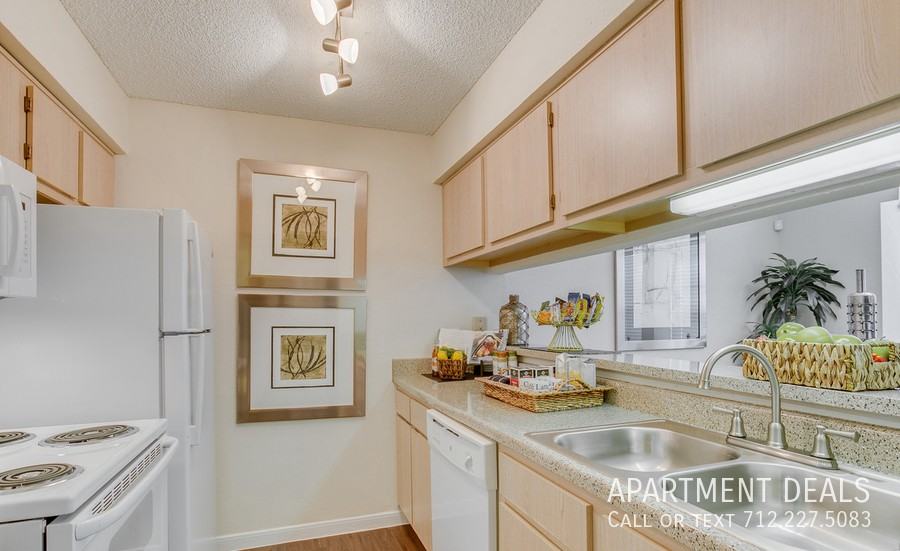 Kings Park Ln #658 - Photo 6 of 34