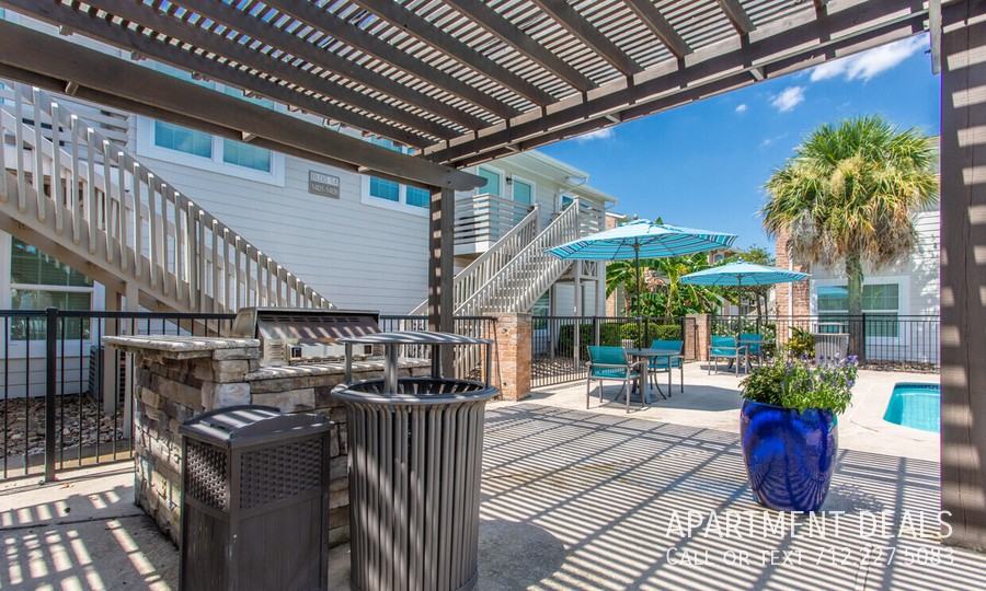 Seahorse Dr #676 - Photo 5 of 35