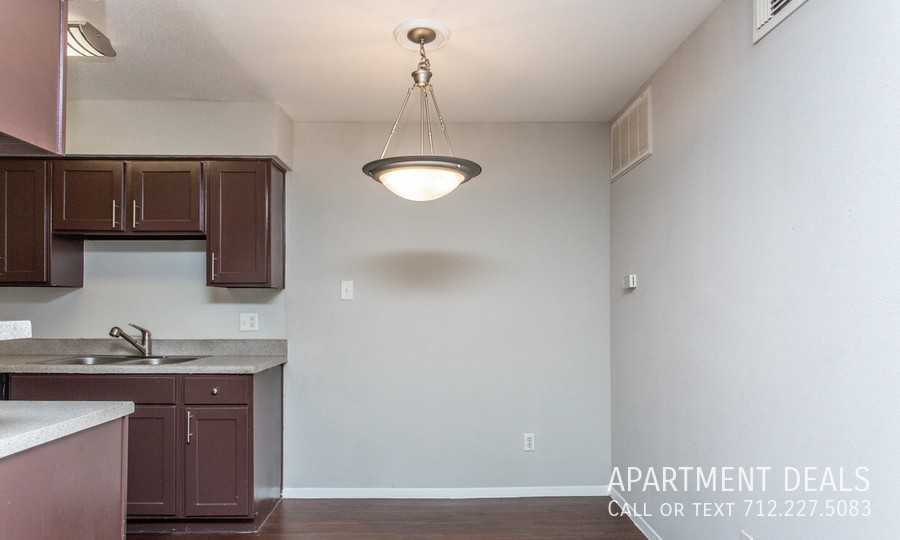 Steepletop Dr #709 - Photo 3 of 29