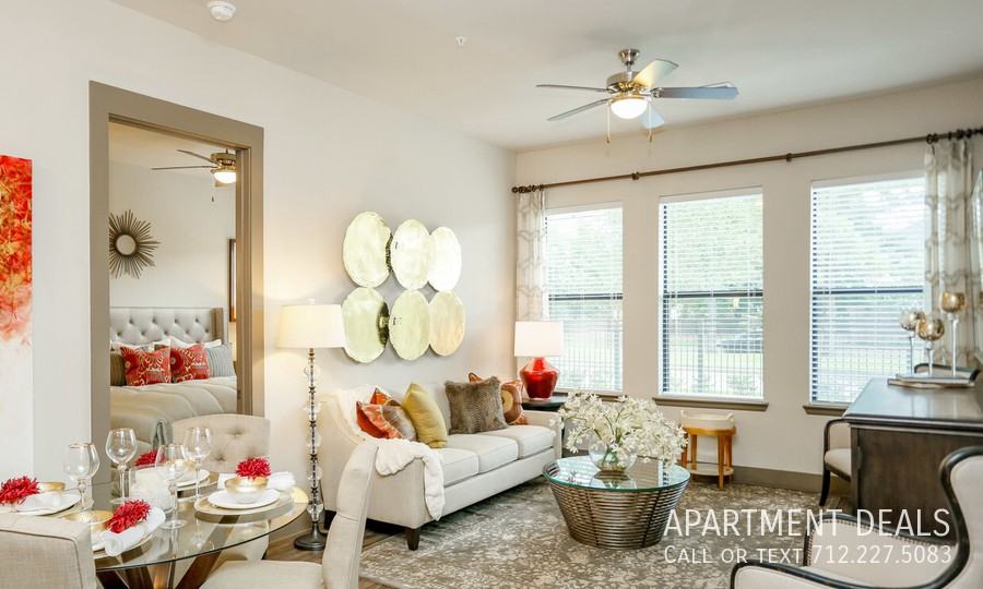 2061 S Gessner Rd #717 - Photo 5 of 50