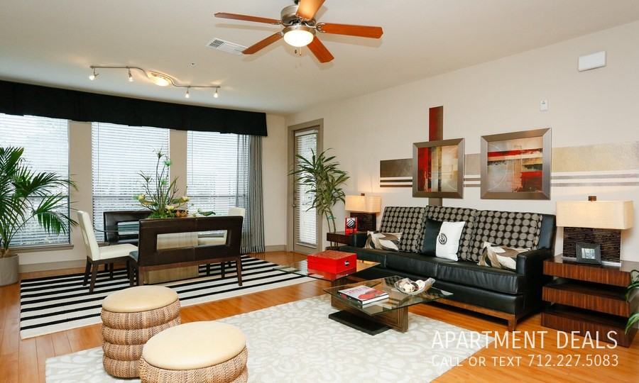 2407 S Gessner Rd #727 - Photo 2 of 50