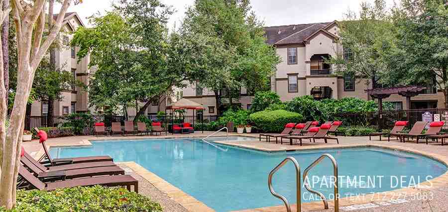 8591 Woodway Dr #730 - Photo 2 of 20