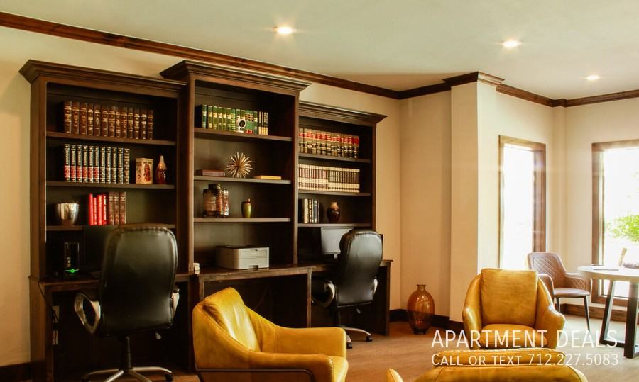 11218 West Rd #733 - Photo 6 of 10