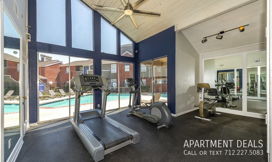 10736 Glenora Dr #735 - Photo 6 of 23