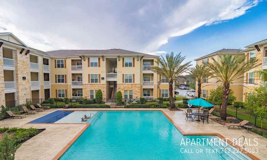 11920 Jansells Crossing Dr #744 - Photo 3 of 26