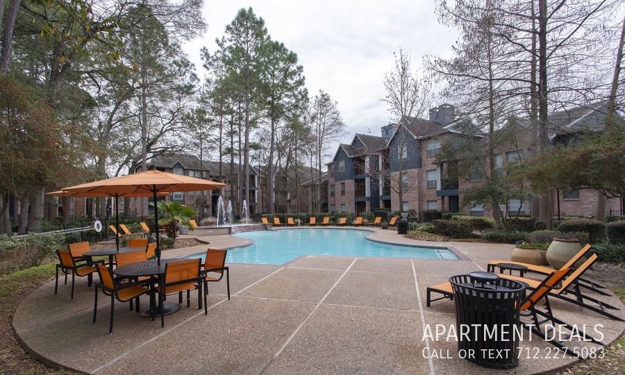 13056 Champions Park Dr #760 - Photo 6 of 37