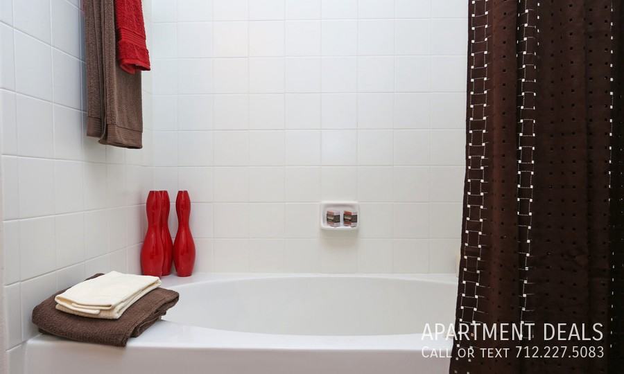 16118 North Fwy #769 - Photo 4 of 30