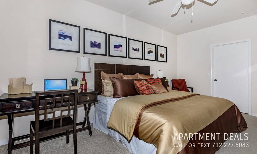 16118 North Fwy #769 - Photo 6 of 30