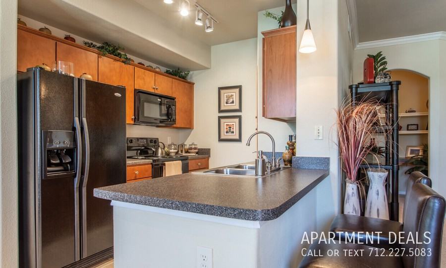 9895 Cypresswood Dr #801 - Photo 7 of 50