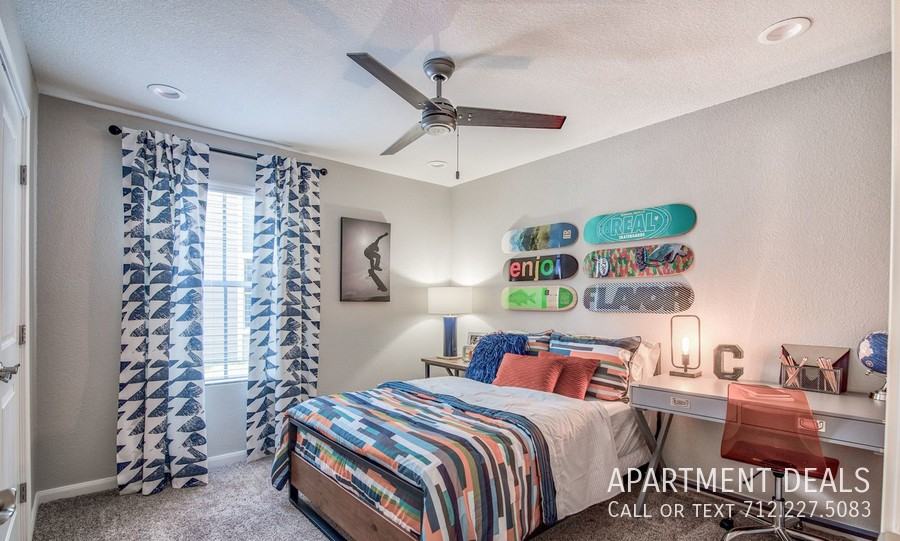 Lakewood Forest Dr #816 - Photo 5 of 27