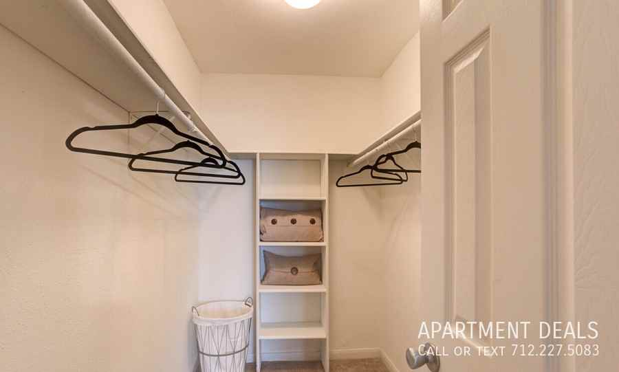 11661 Briar Forest Dr bulding 8 #844 - Photo 3 of 50