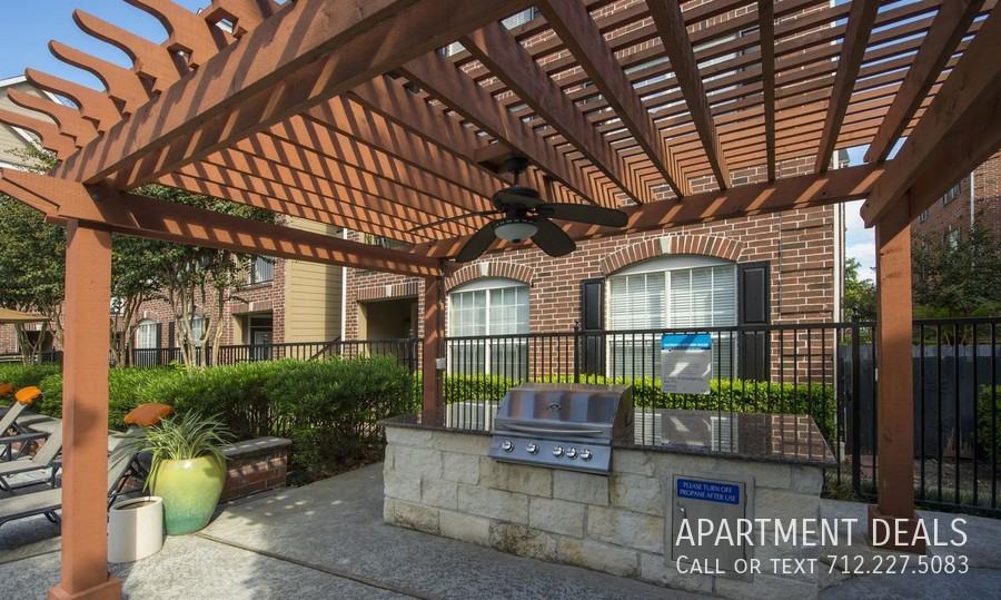 2607 Woodland Park Dr #853 - Photo 2 of 12