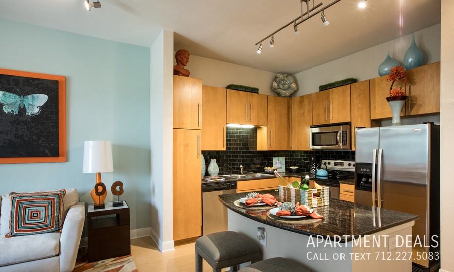 1731 Crescent Plaza Dr #873 - Photo 5 of 47