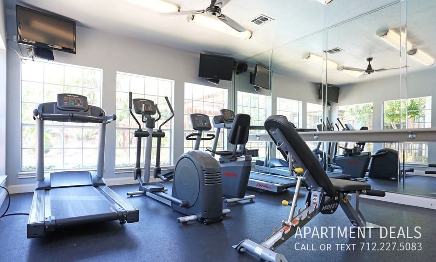 1420 S Dairy Ashford Rd #885 - Photo 6 of 25