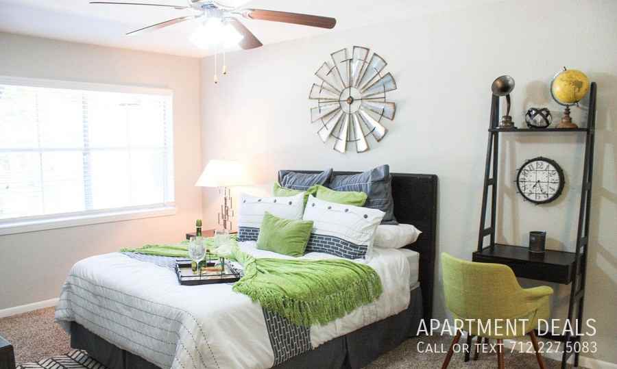 10005 Kempwood Dr #897 - Photo 6 of 47