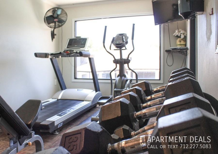 10005 Kempwood Dr #897 - Photo 7 of 47