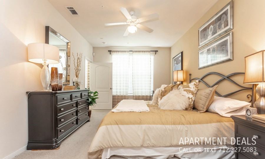 14912 Westpark Dr #944 - Photo 4 of 50