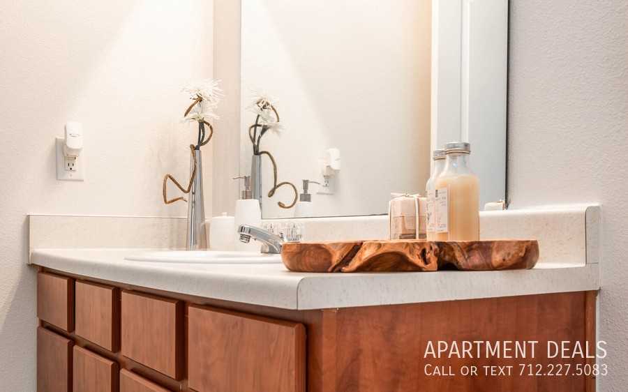 14912 Westpark Dr #944 - Photo 7 of 50