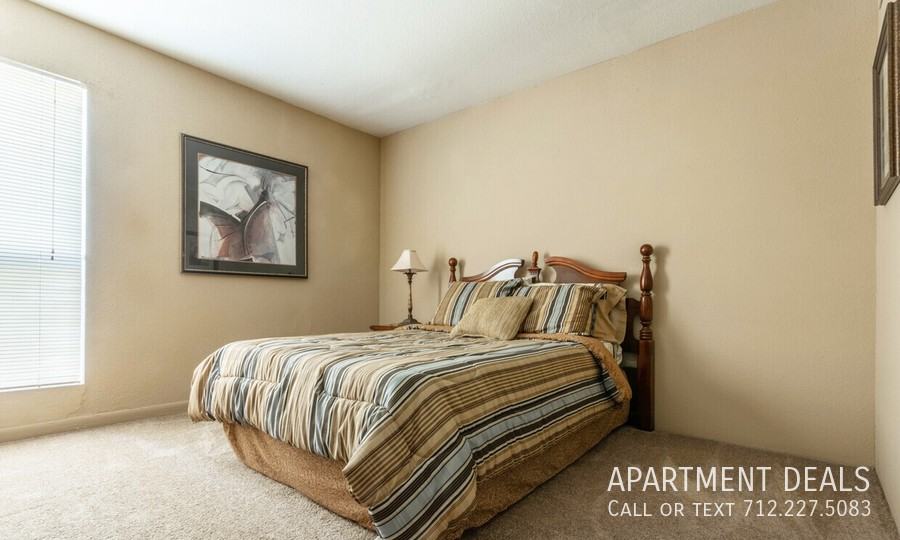 15556 Kingfield Dr #956 - Photo 7 of 36