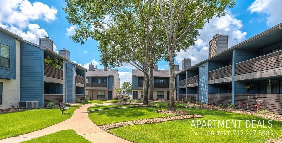 16228 Clay Rd #982 - Photo 2 of 9