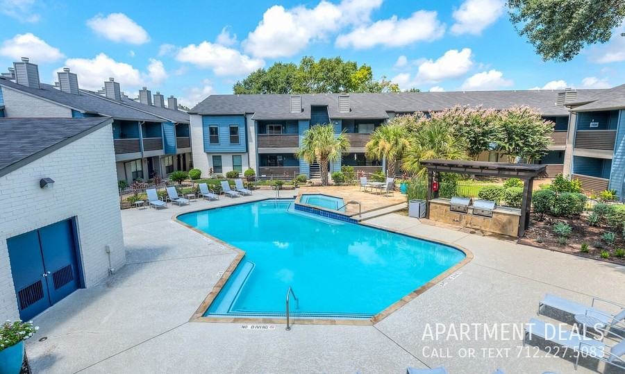 16228 Clay Rd #982 - Photo 4 of 9