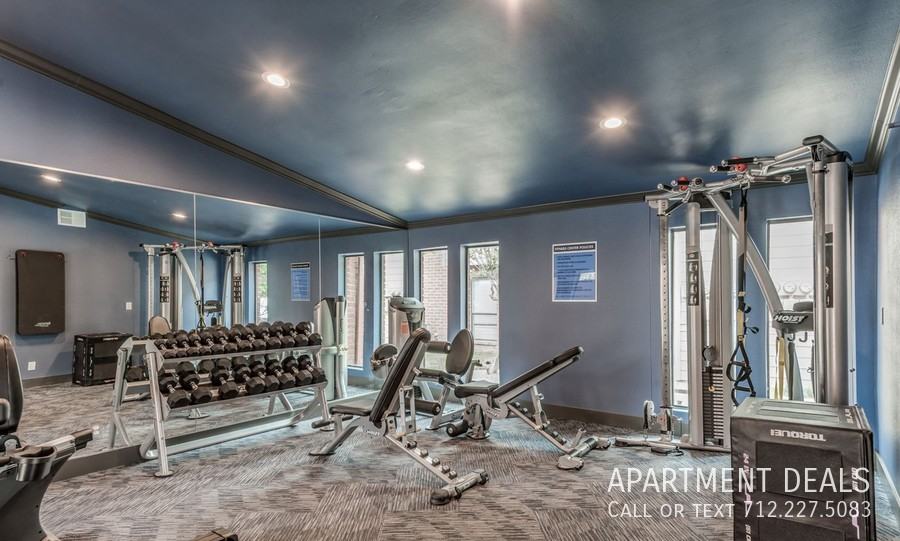 16228 Clay Rd #982 - Photo 6 of 9