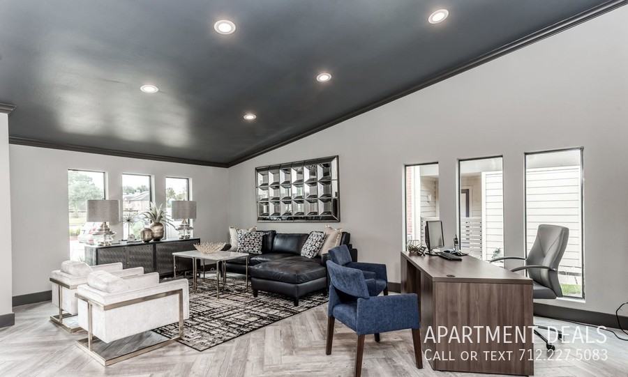 16228 Clay Rd #982 - Photo 7 of 9