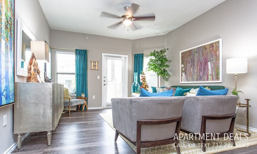 107 Hollow Tree Ln #1003 - Photo 6 of 50