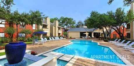 8733 Point Park Dr #1040 - Photo 2 of 11