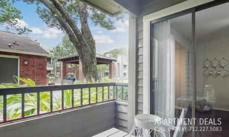 8733 Point Park Dr #1040 - Photo 6 of 11