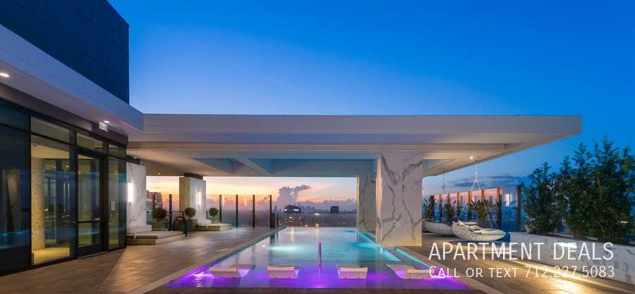 1786 S Post Oak Ln #1117 - Photo 2 of 22