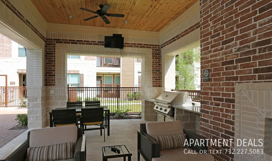 337 Forest Center Dr #1156 - Photo 5 of 50