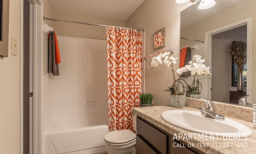 14107 Walters Rd #1819 - Photo 5 of 46