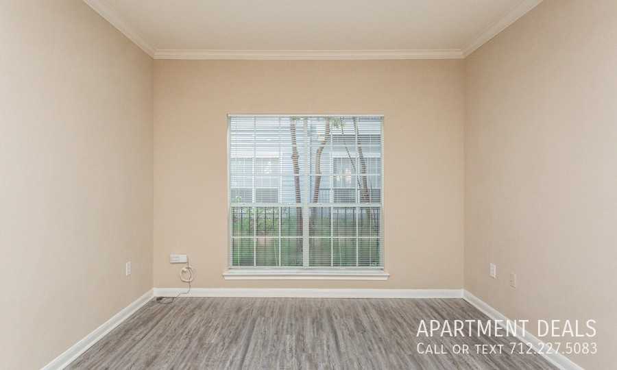 1951 W Bell St #1863 - Photo 7 of 50