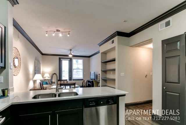 2216 W Dallas St #1873 - Photo 2 of 46