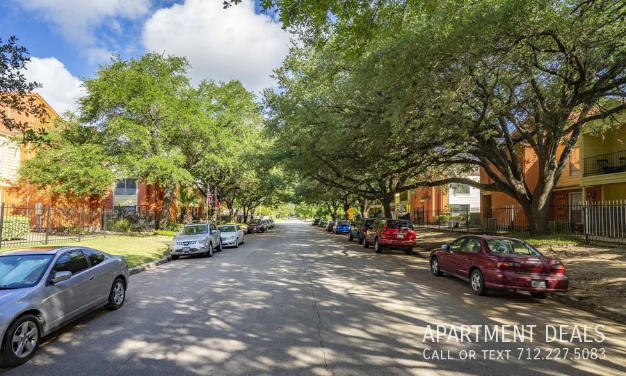 2807 Broadmead Dr #1927 - Photo 7 of 50