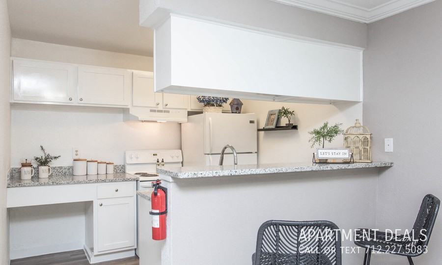 9307 Beechnut St #1984 - Photo 5 of 27