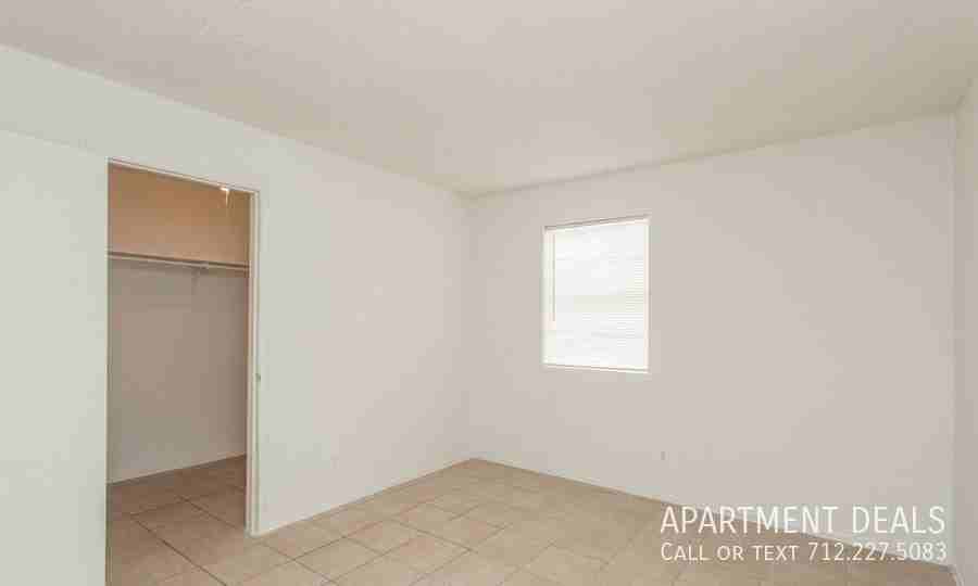 5915 Ranchester Dr #2001 - Photo 7 of 36
