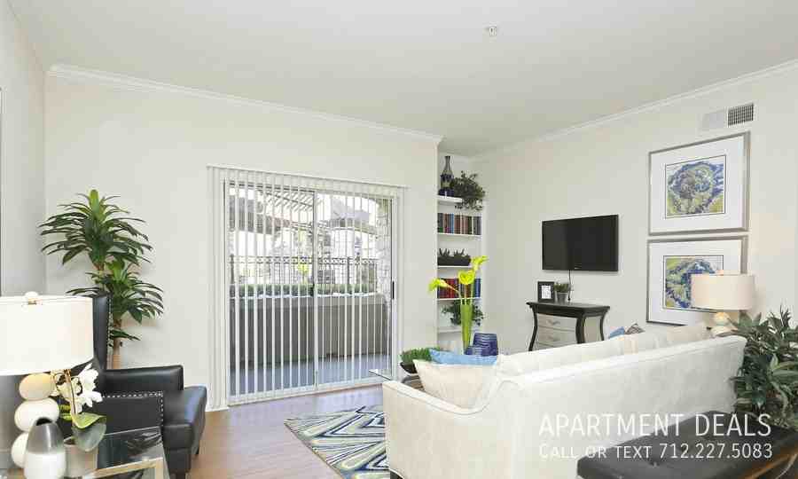 2927 Briarpark Dr #2015 - Photo 5 of 22