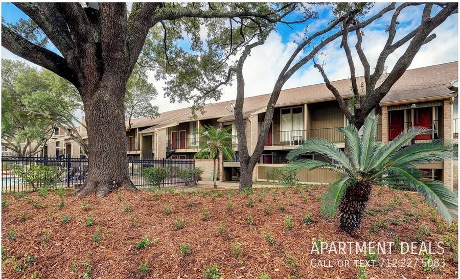 9532 Westheimer Rd #2194 - Photo 7 of 31