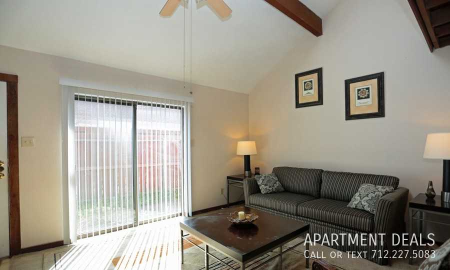 Azalea Trace Dr #2211 - Photo 5 of 22