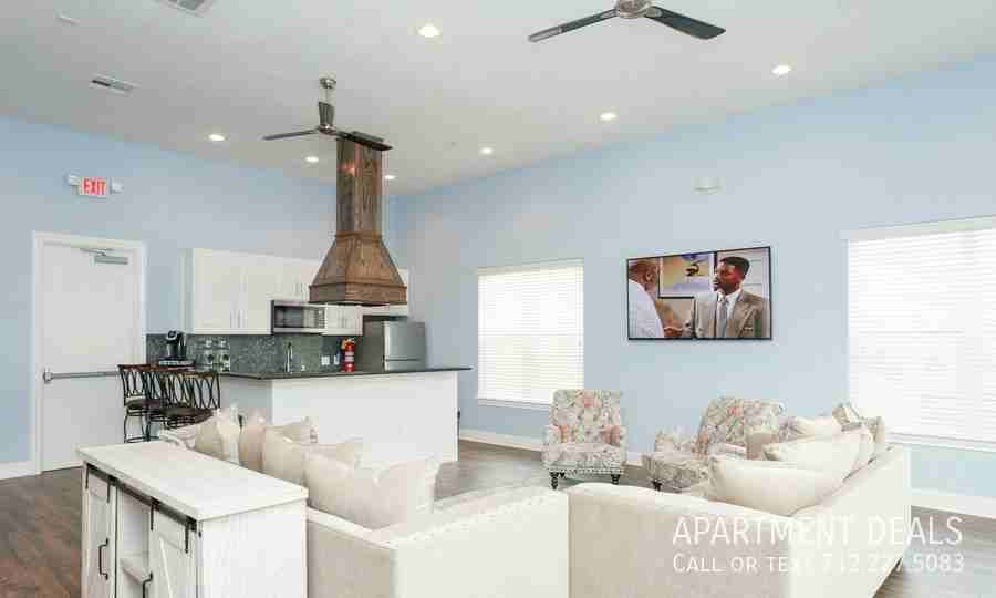 Northpoint Dr #2225 - Photo 2 of 50