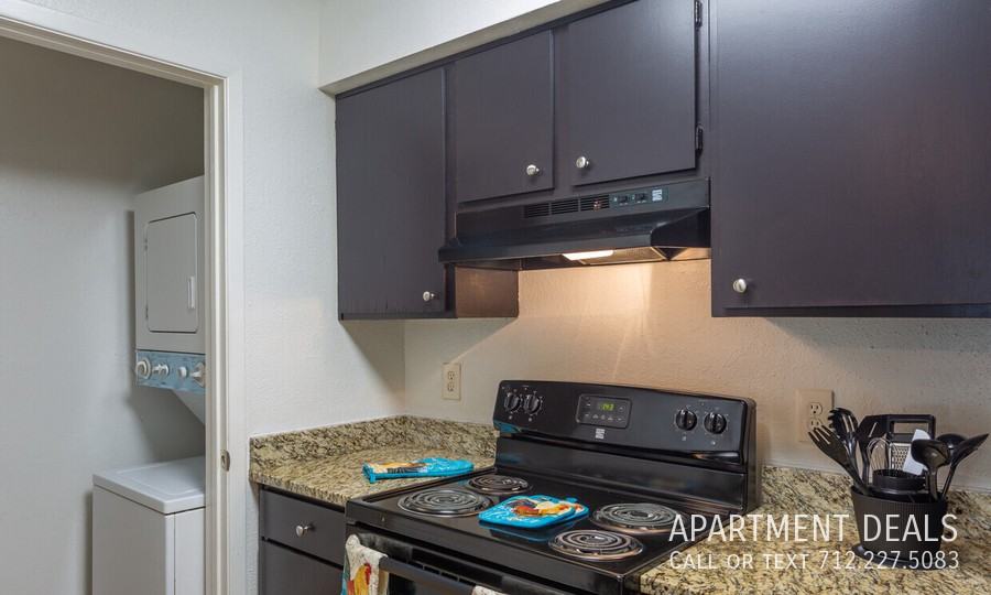 Ashburnham Dr #2242 - Photo 6 of 38