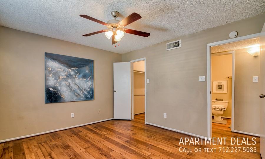 20436 Imperial Valley Dr #2260 - Photo 4 of 46