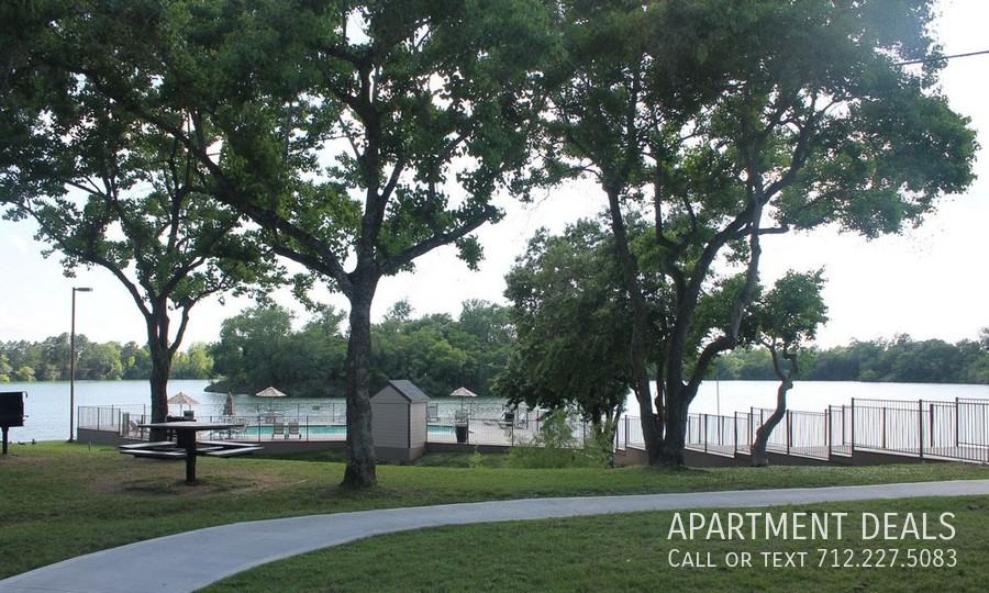 9994 Windmill Lakes Blvd #2268 - Photo 6 of 17