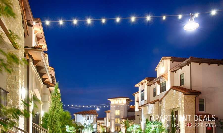 14806 Memorial Dr #2301 - Photo 7 of 50